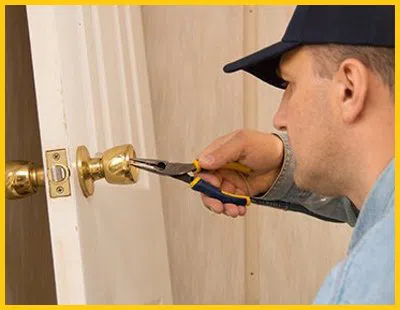 Expert Locksmith Store New York, NY 212-659-0018 Expert Locksmith Store New York, NY 212-659-0018 - 23-1